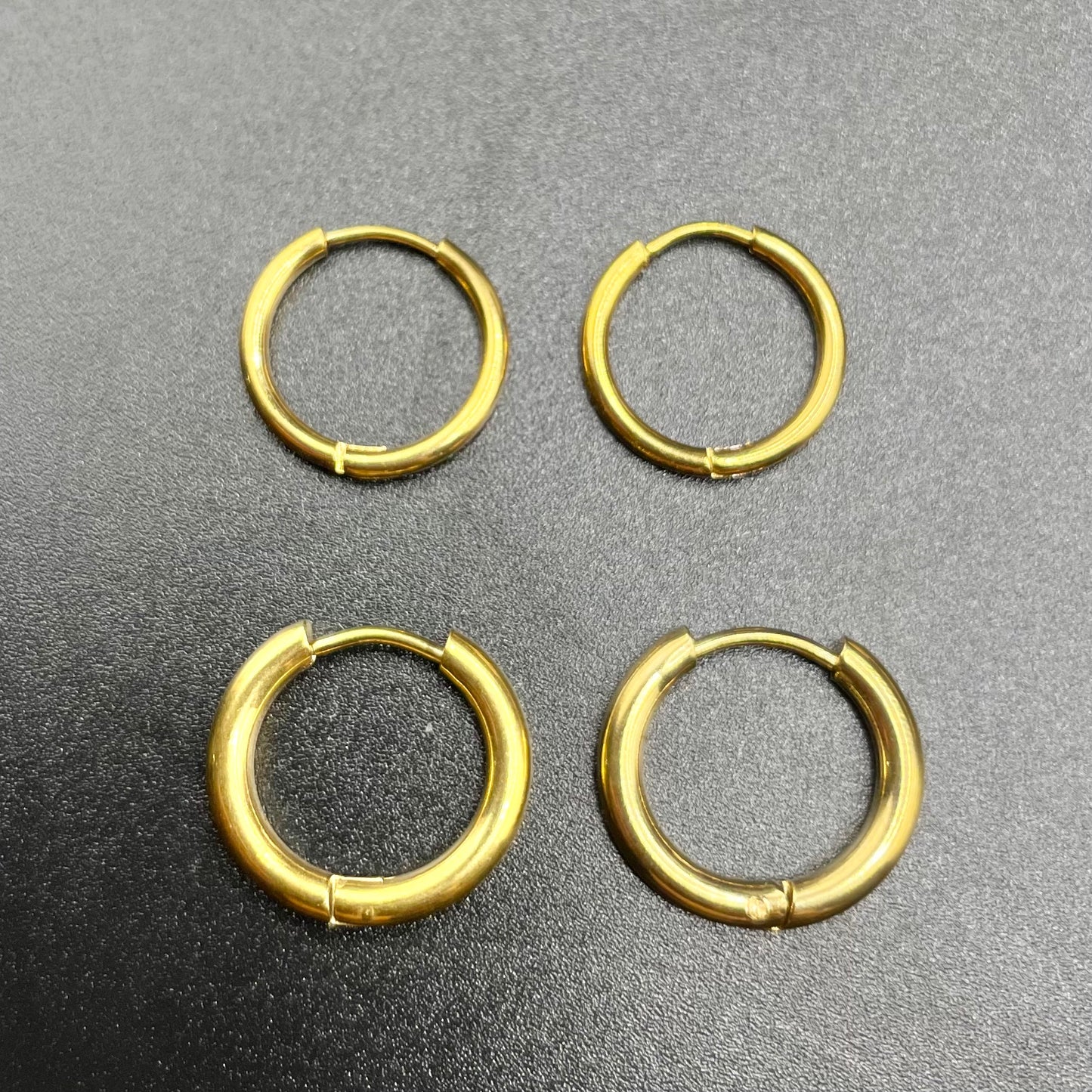 Thin Stainless Steel Huggies