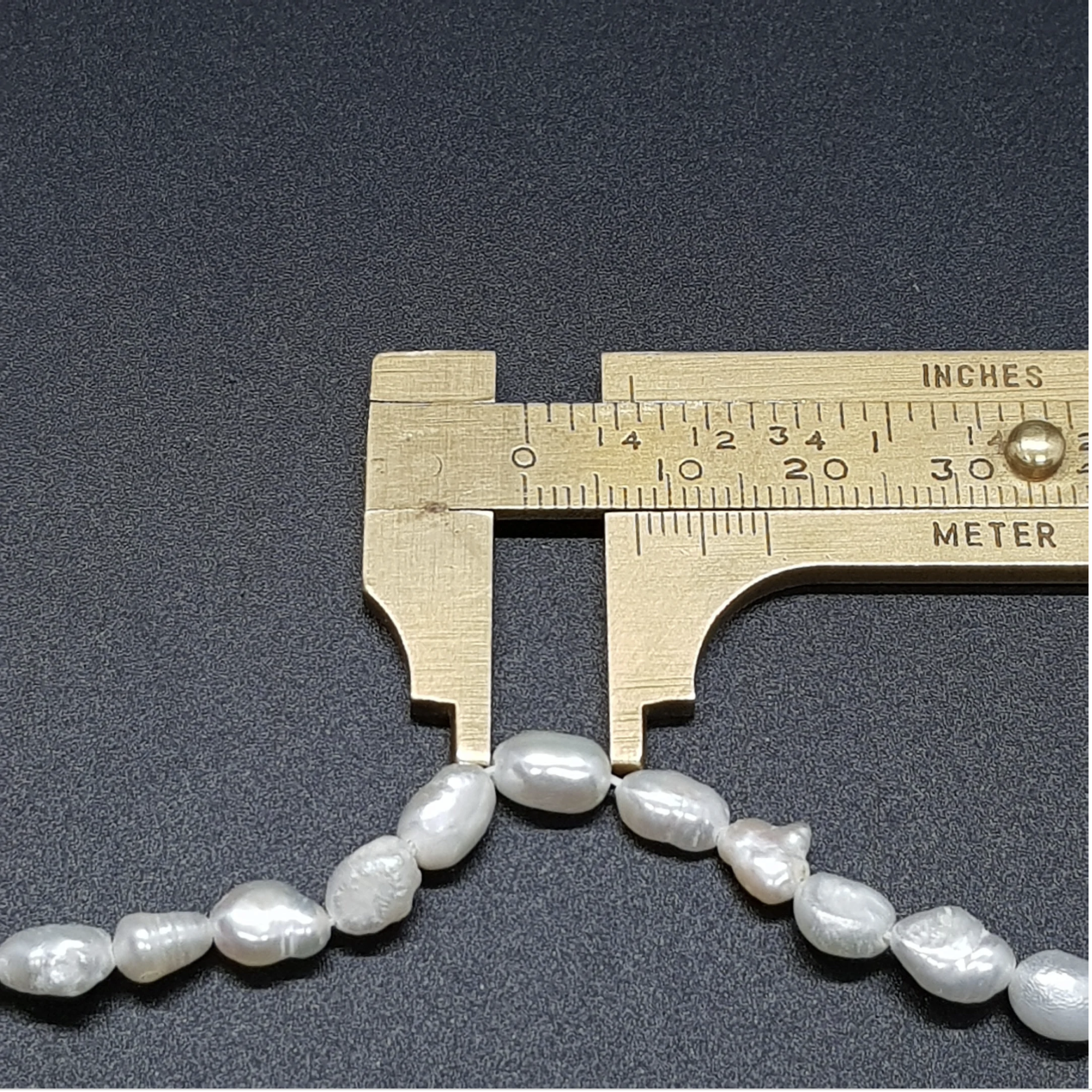 7-8mm Natural Freshwater Pearl Beads Rice Shape 160071