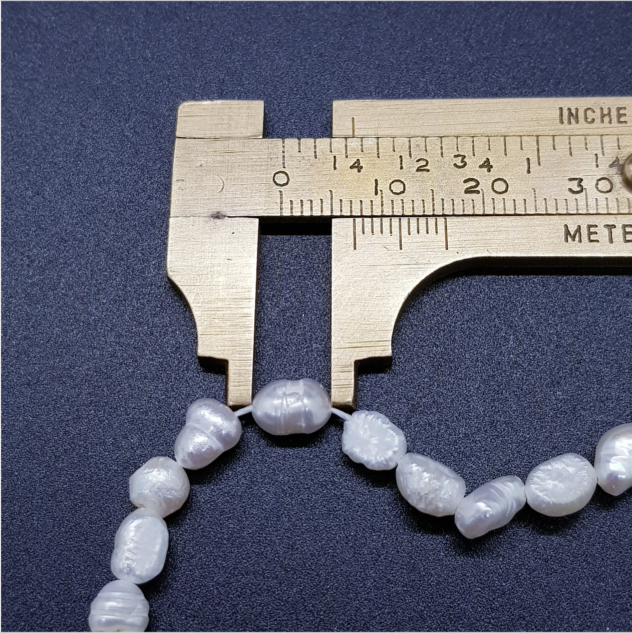 6-7mm Natural Freshwater Pearl Beads Potatoe Shape 160070