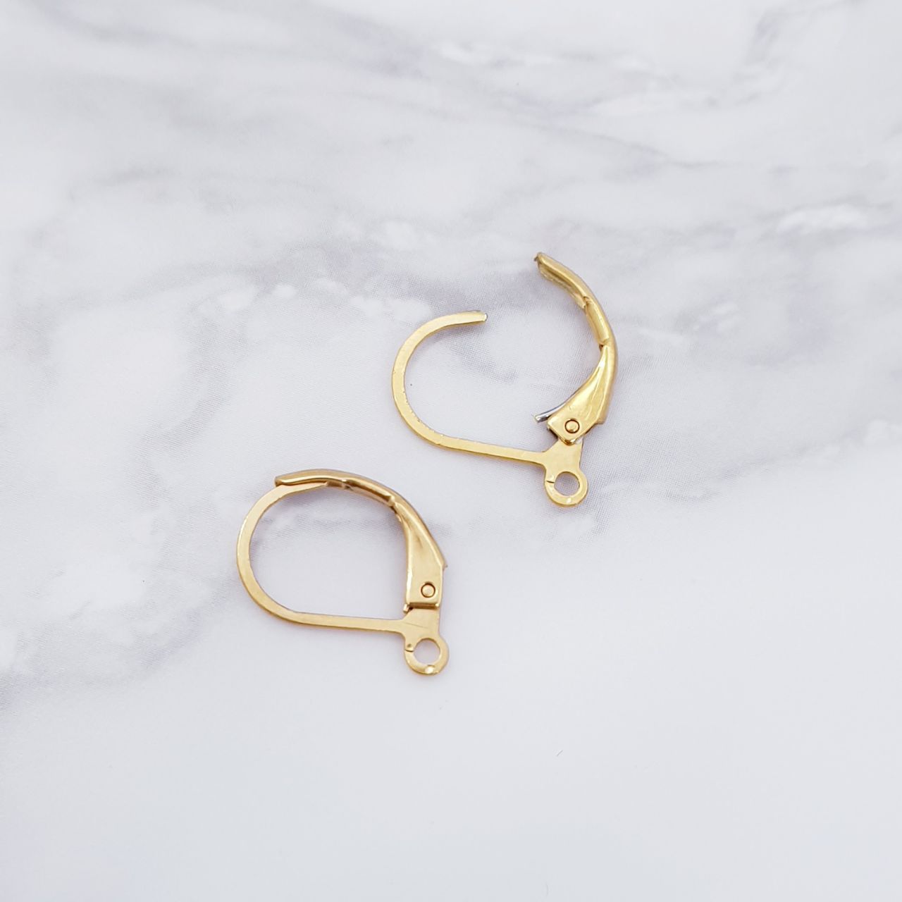 Stainless Steel Classic Hoop Earring Fiding