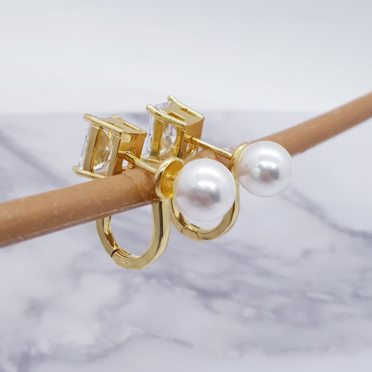 Diamond Pearl Double Side Gold Plated Earring